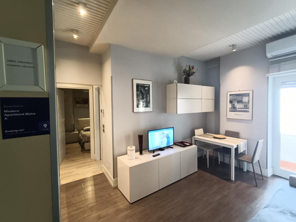 Metro A Modern Apartment Рим Екстер'єр фото